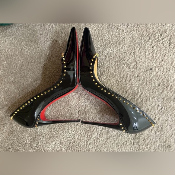 HOT Christian Louboutin Anjalina spike studded black patent leather pointy pumps - Picture 4 of 12